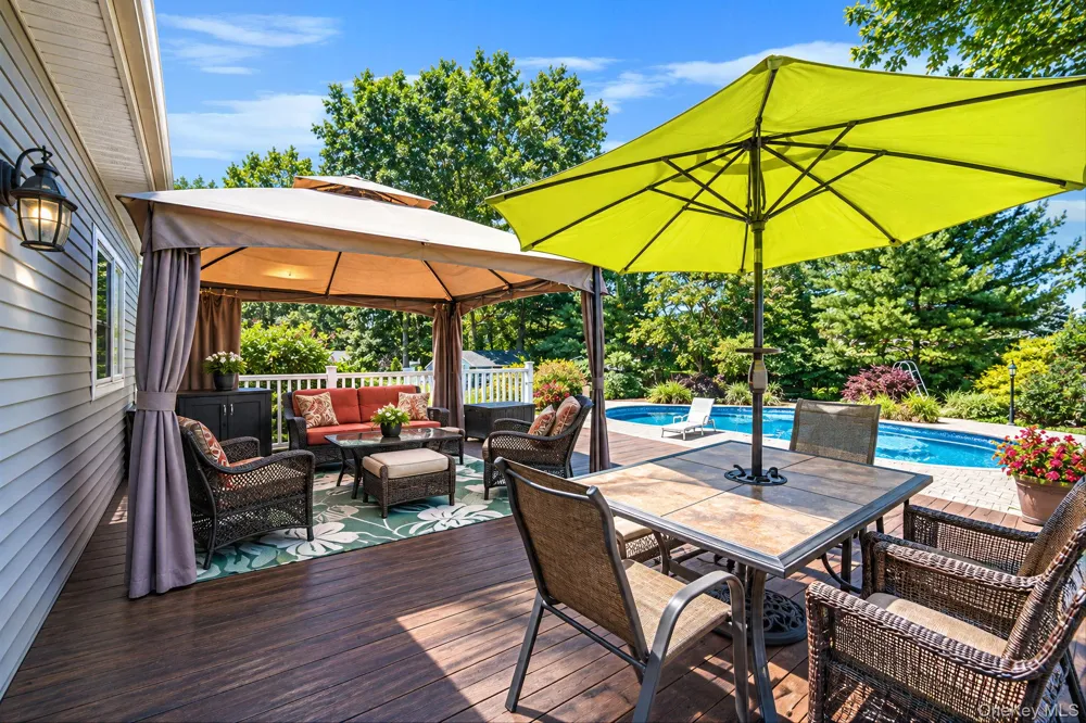 79 Fulton Boulevard Commack, NY 11725
