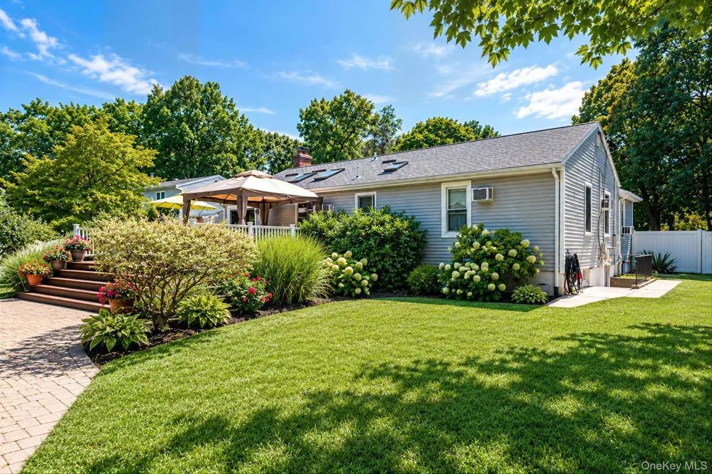 79 Fulton Boulevard Commack, NY 11725