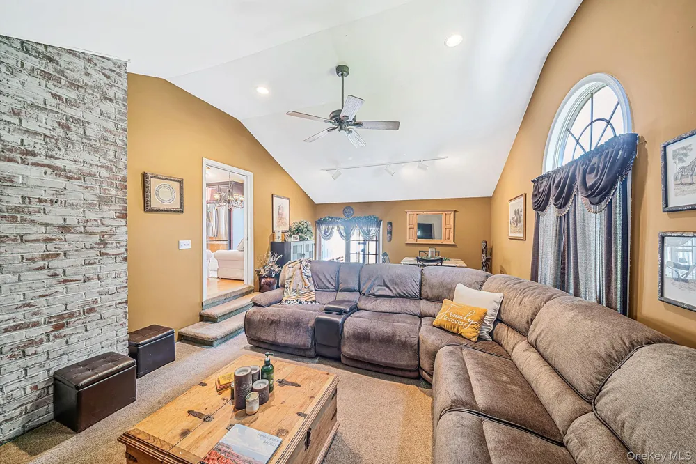 79 Fulton Boulevard Commack, NY 11725