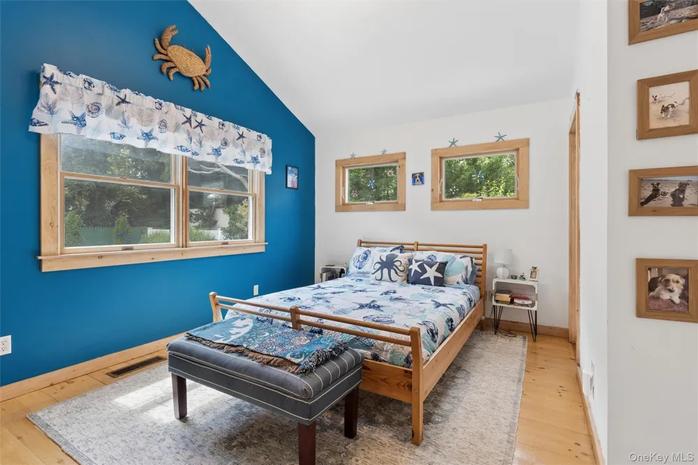 34 W End Avenue East Quogue, NY 11942