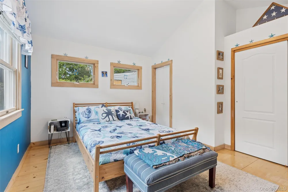 34 W End Avenue East Quogue, NY 11942
