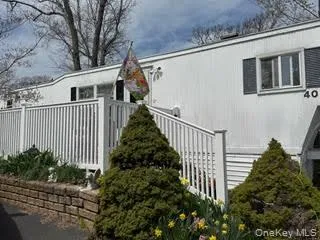 1964 River Road #40 Calverton, NY 11933