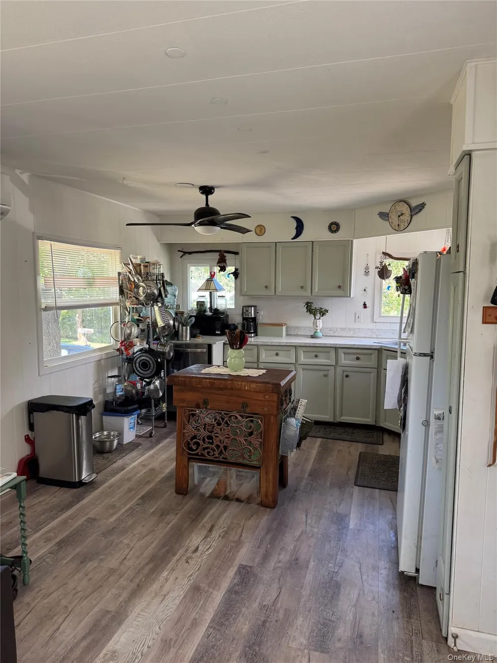 1964 River Road #40 Calverton, NY 11933