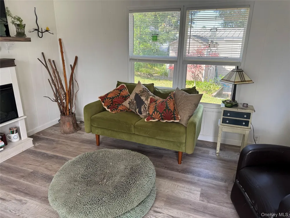 1964 River Road #40 Calverton, NY 11933