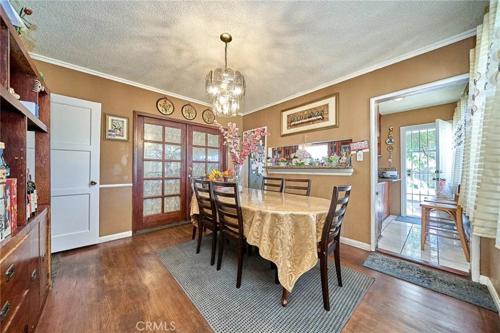 1390 W 33rd Street Long Beach, CA 90810