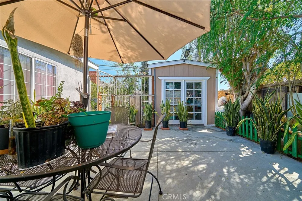 1390 W 33rd Street Long Beach, CA 90810