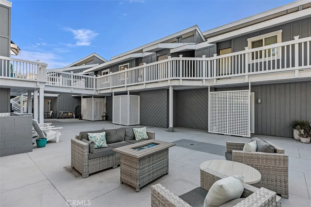 2399 Jefferson #5 Carlsbad, CA 92008
