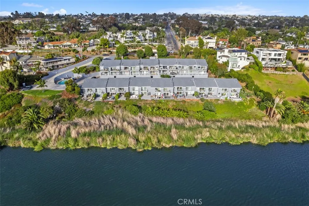 2399 Jefferson #5 Carlsbad, CA 92008