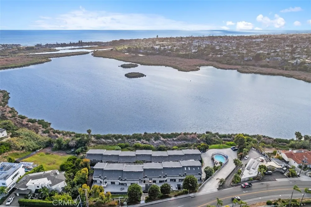 2399 Jefferson #5 Carlsbad, CA 92008