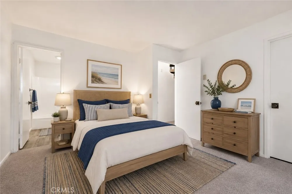 2399 Jefferson #5 Carlsbad, CA 92008