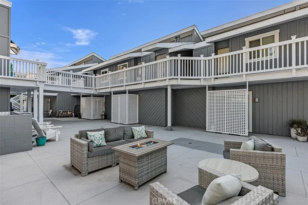 2399 Jefferson #5 Carlsbad, CA 92008