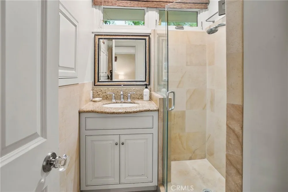 225 GRAND CANAL Newport Beach, CA 92662