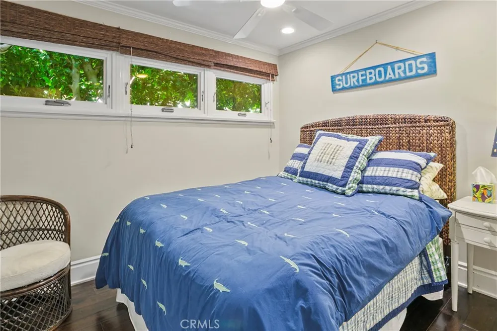 225 GRAND CANAL Newport Beach, CA 92662