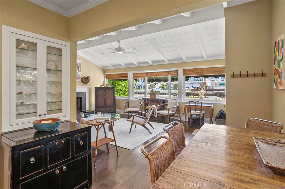 225 GRAND CANAL Newport Beach, CA 92662