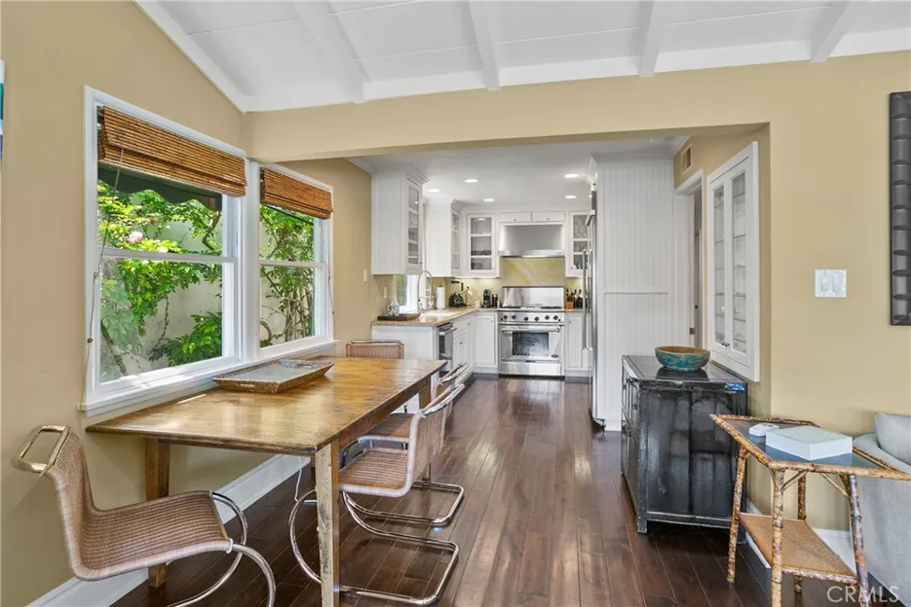 225 GRAND CANAL Newport Beach, CA 92662