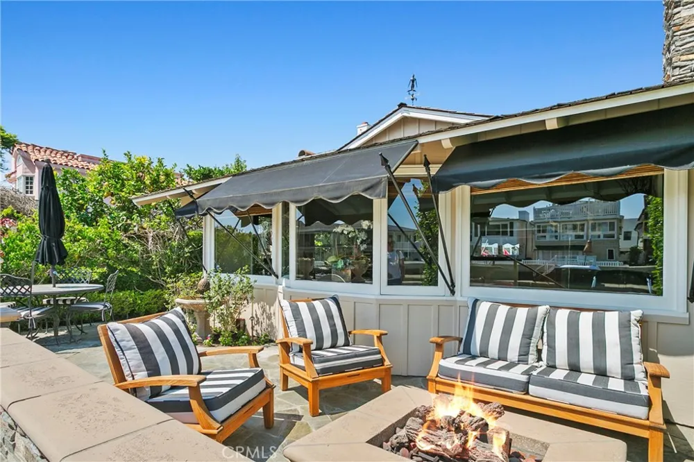 225 GRAND CANAL Newport Beach, CA 92662