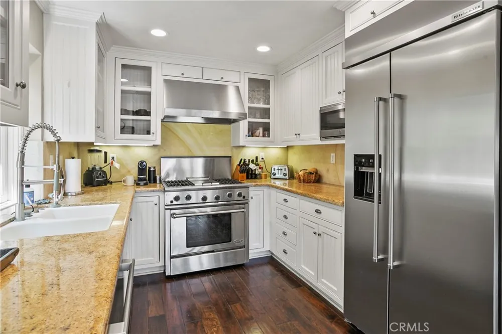225 GRAND CANAL Newport Beach, CA 92662