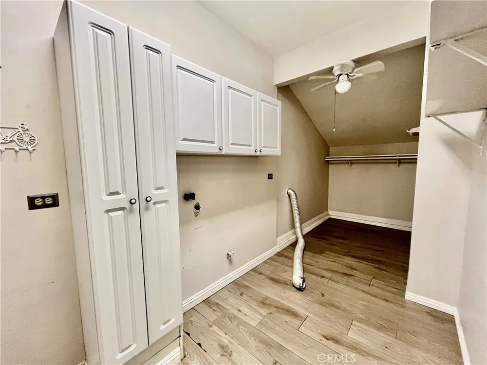 916 W Donington Street Glendora, CA 91741