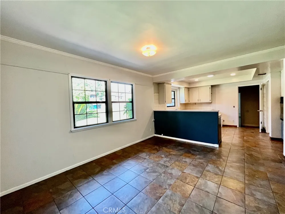 916 W Donington Street Glendora, CA 91741