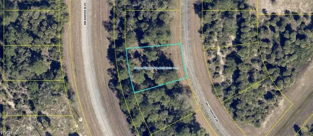 Valleybrook Drive Labelle, FL 33935