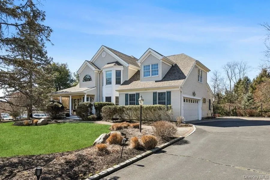 5 Kenwood Lane Saint James, NY 11780