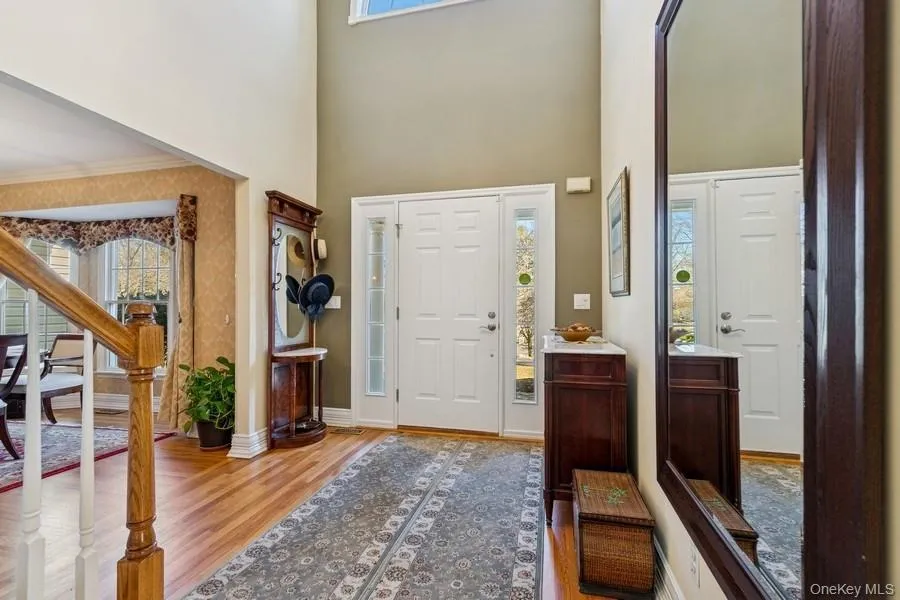 5 Kenwood Lane Saint James, NY 11780