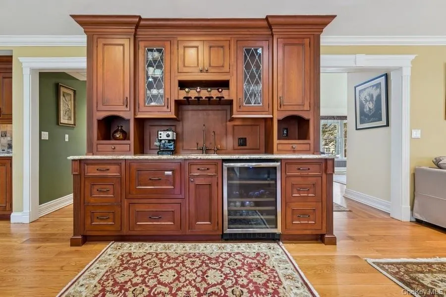 5 Kenwood Lane Saint James, NY 11780