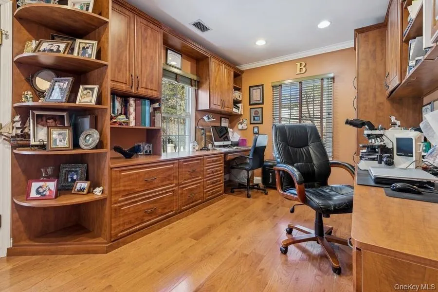 5 Kenwood Lane Saint James, NY 11780