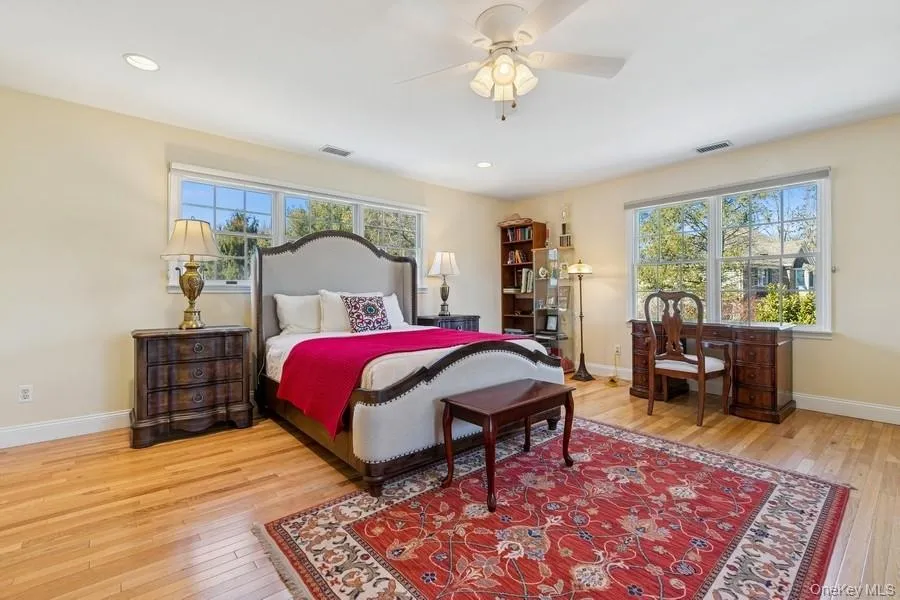 5 Kenwood Lane Saint James, NY 11780