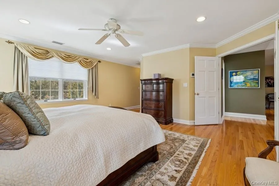 5 Kenwood Lane Saint James, NY 11780