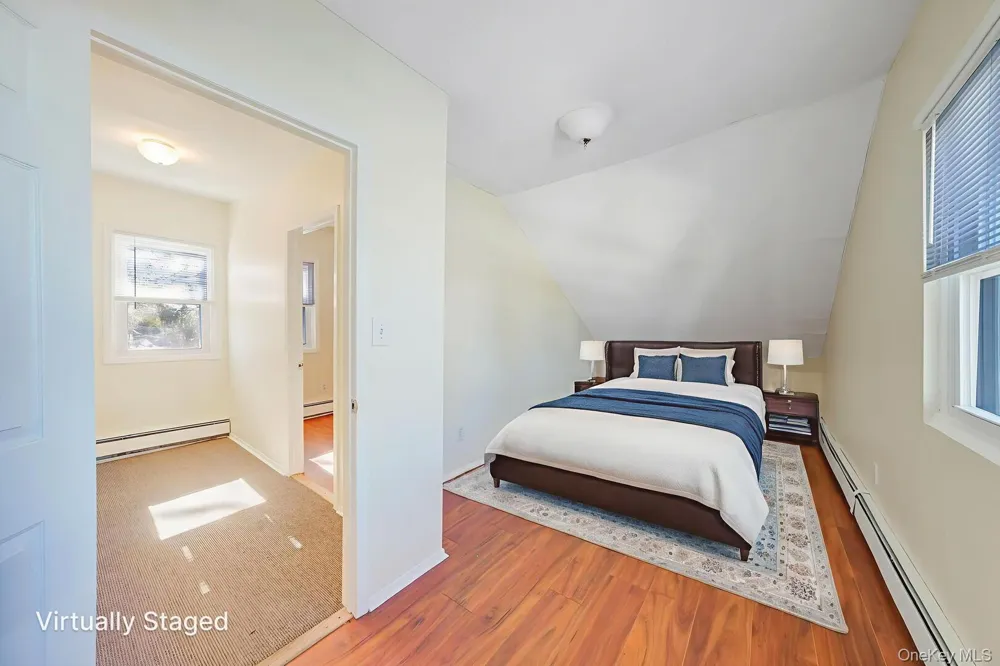 39 Chapman Place Bay Shore, NY 11706