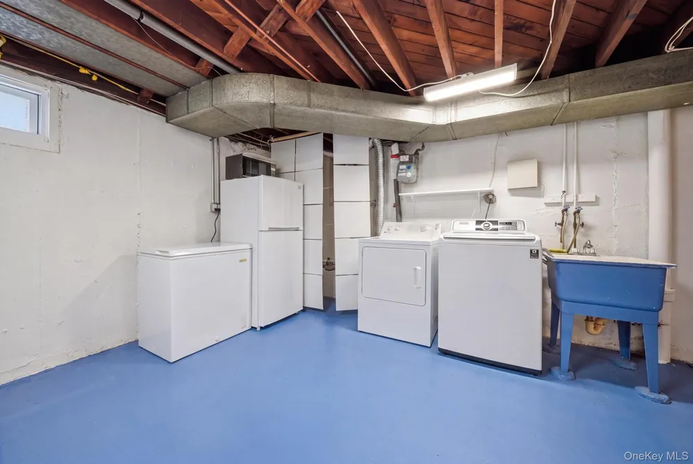 66 Caroline Avenue Franklin Square, NY 11010