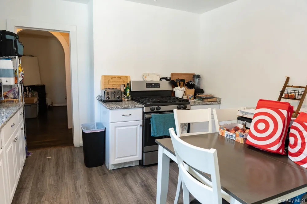 1405 Bay Avenue Mattituck, NY 11952