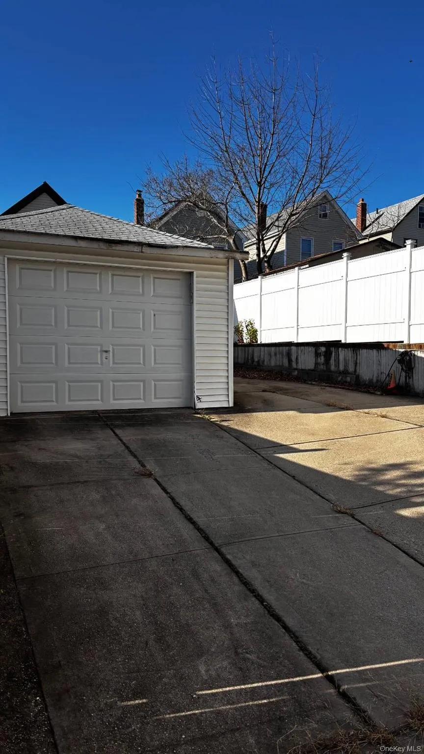 8608 144th Street Jamaica, NY 11435