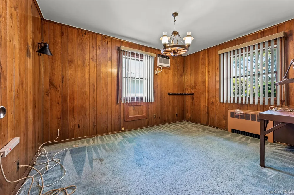 26 Sycamore Road Valley Stream, NY 11581