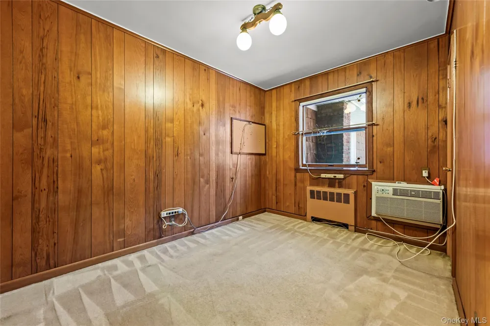 26 Sycamore Road Valley Stream, NY 11581