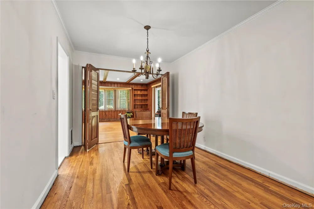 26 Sycamore Road Valley Stream, NY 11581