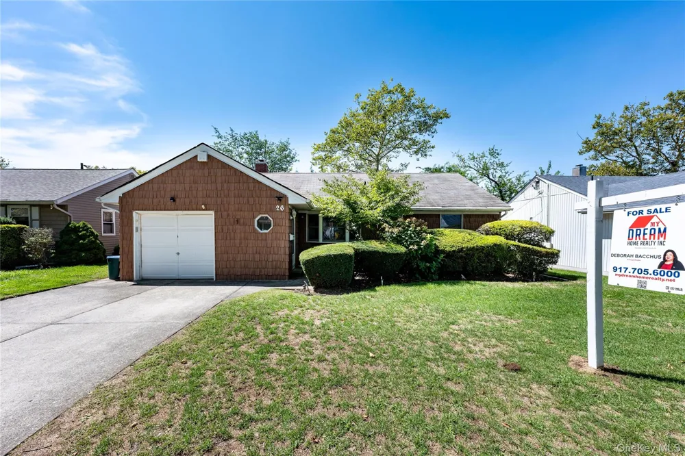 26 Sycamore Road Valley Stream, NY 11581