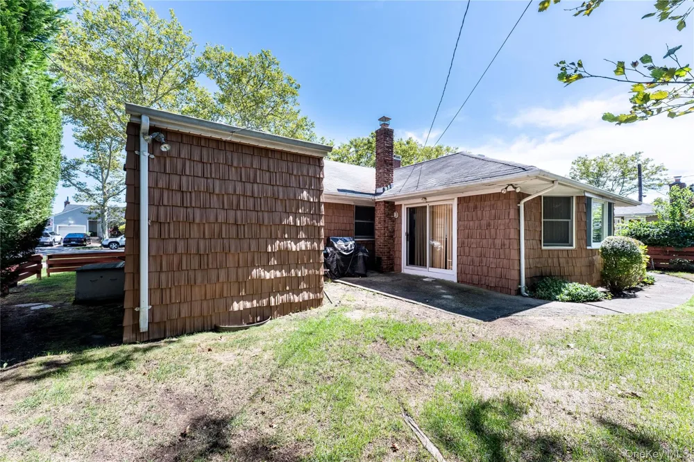 26 Sycamore Road Valley Stream, NY 11581