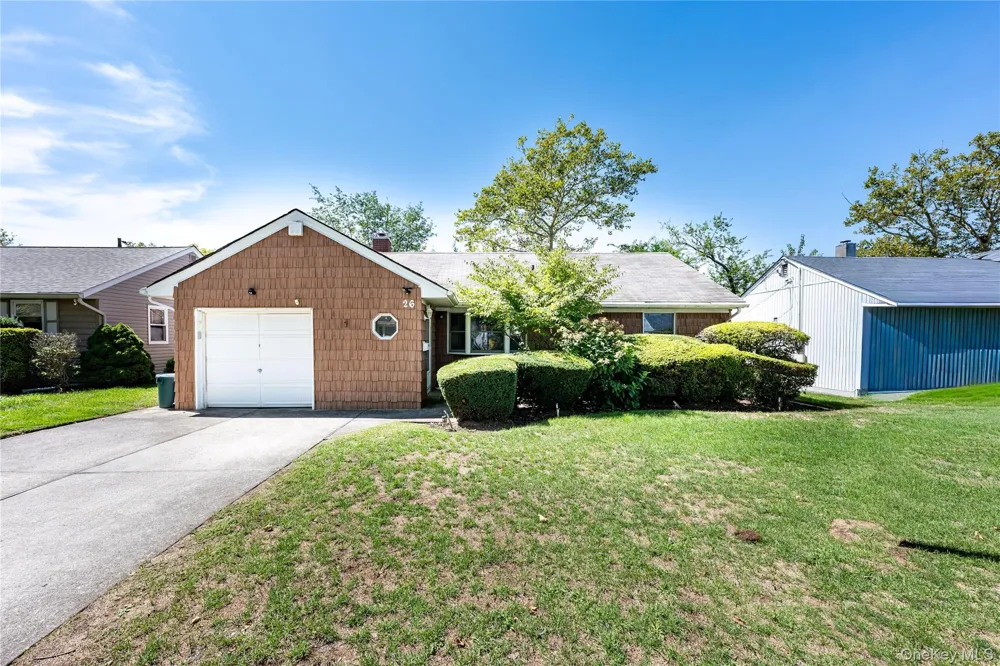 26 Sycamore Road Valley Stream, NY 11581