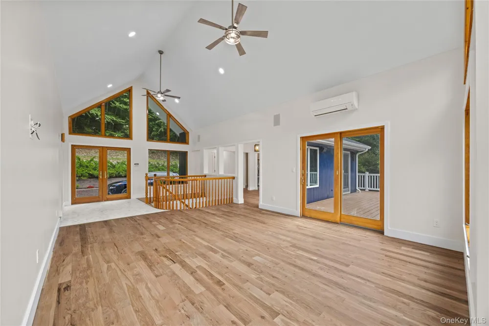 24 Babbling Brook Lane Cold Spring, NY 10516