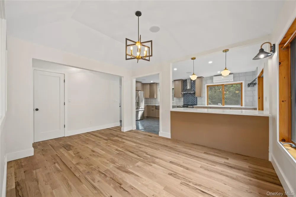 24 Babbling Brook Lane Cold Spring, NY 10516