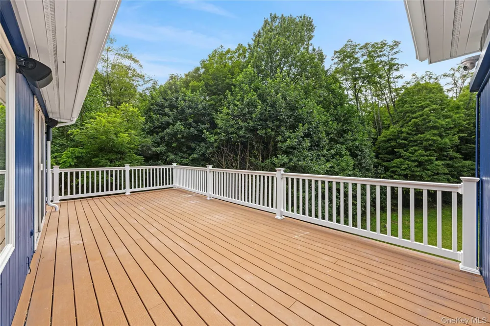 24 Babbling Brook Lane Cold Spring, NY 10516