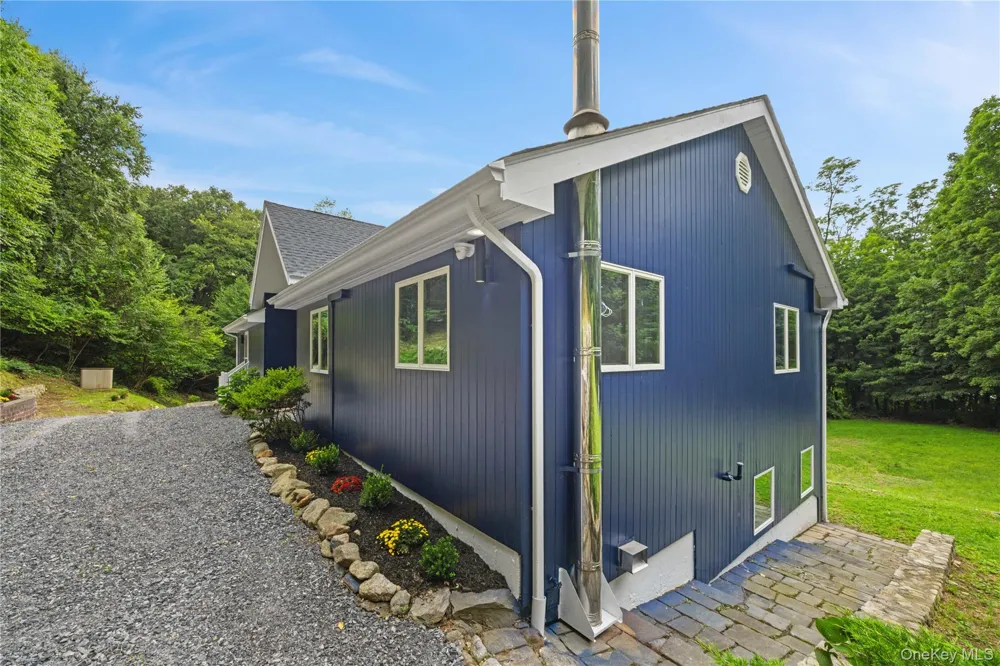 24 Babbling Brook Lane Cold Spring, NY 10516