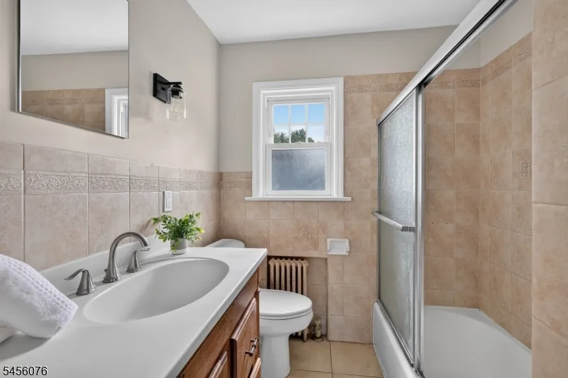10 Campbell Rd Fair Lawn, NJ 07410