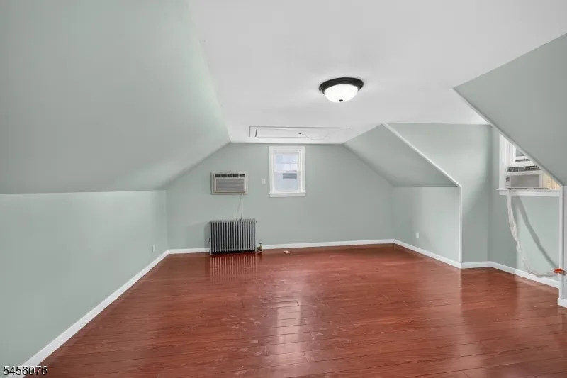 10 Campbell Rd Fair Lawn, NJ 07410