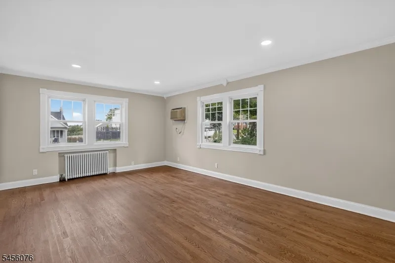10 Campbell Rd Fair Lawn, NJ 07410