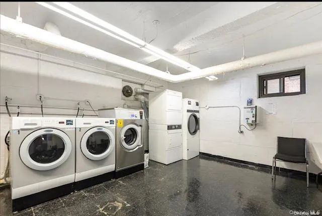 73-03 Bell Boulevard #5M Bayside, NY 11364