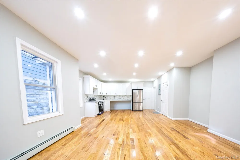 191-29 109th Road Saint Albans, NY 11412