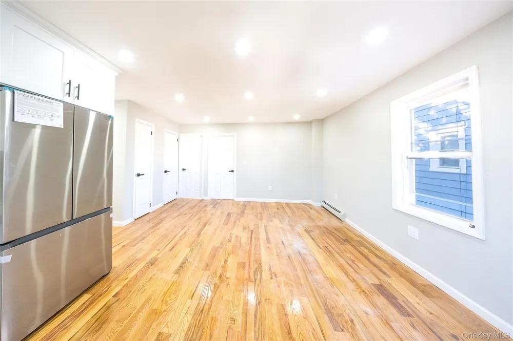 191-29 109th Road Saint Albans, NY 11412